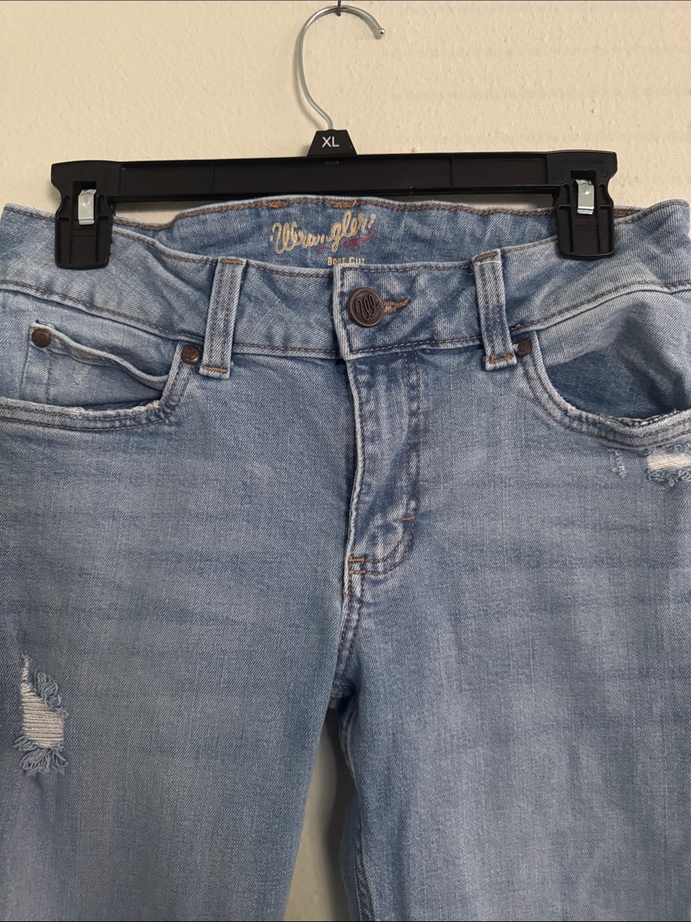 Wrangler Women's Light Wash Boot Cut Jeans